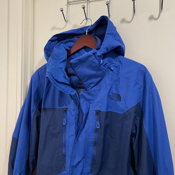 Blue North Face Dryvent Ski Jacket - Picture 10 of 10